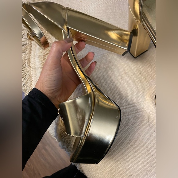 GUESS Gold Women's Heels size 10 - Picture 5 of 14